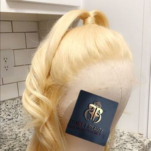18 inch #613 lace front wig